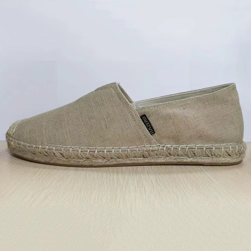 Flat canvas shoes